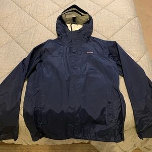 Men’s Patagonia Rain Jacket